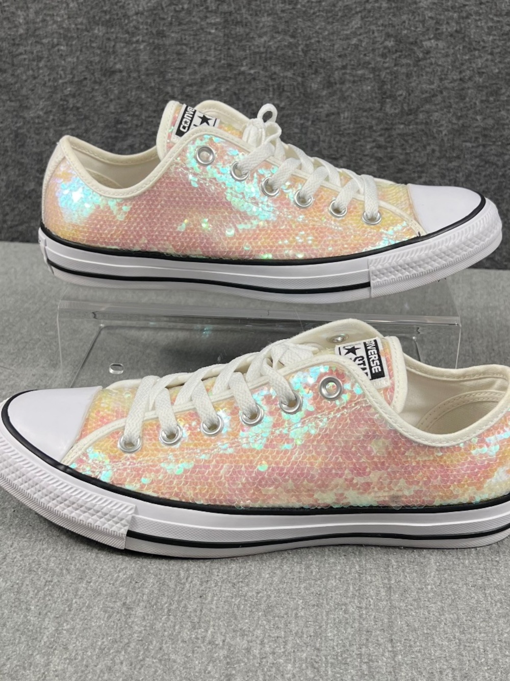 Converse Chuck Taylor All Star Low Top Iridescent Sequin Shoes 9 Style 557989C - Picture 3 of 9